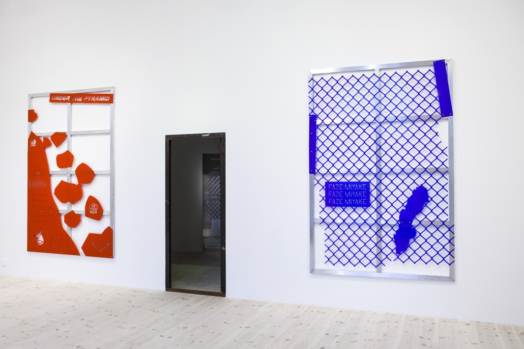 Ilja Karilampi: Faze Miyake, installation view, Belenius/Nordenhake, Stockholm, 15 January - 13 February 2015. Courtesy of Belenius/Nordenhake.