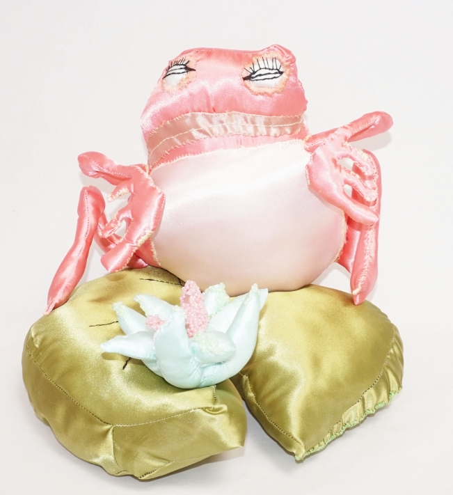 DaddyBears, Lilypad and Frog, 2021. Poly Satin, Hollowfibre Stuffing, 35 x 40 cm, unique
